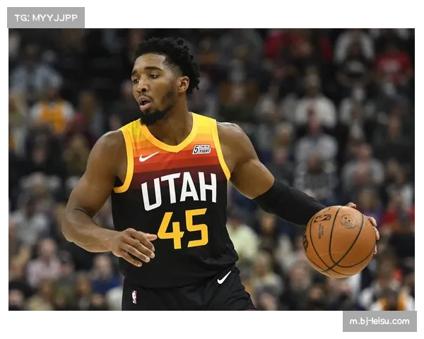 米切尔外线失准 梅里尔14分闪耀助队扭转局势 米切尔外线失准 梅里尔14分闪耀助队扭转局势