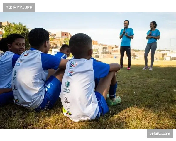 提升青少年足球赛事观赛体验 引入即时数据直播技术