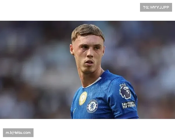 切尔西帕尔默核心地位巩固 担任左边锋表现亮眼 切尔西帕尔默核心地位巩固 担任左边锋表现亮眼